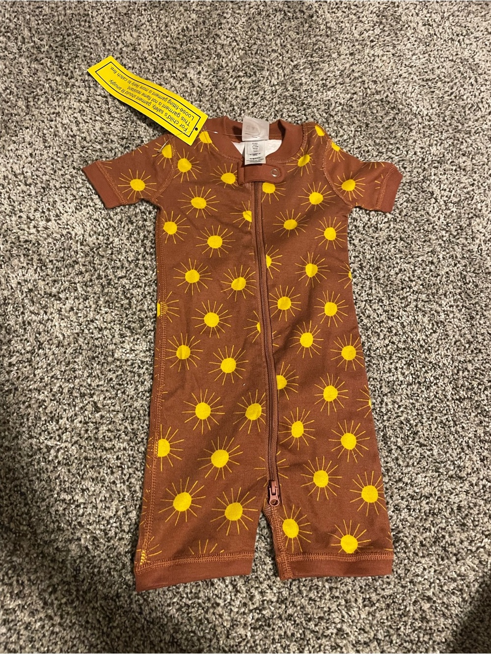 NWT! Hanna Andersson Brown and Yellow Sun Print One-Piece zipper romper